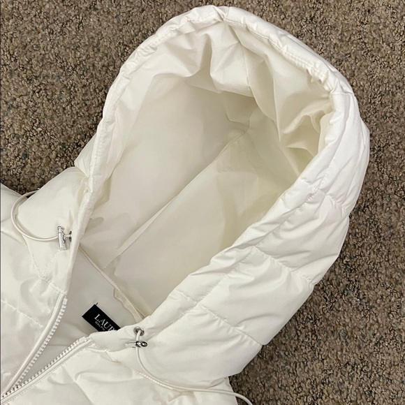 Lauren Ralph Lauren Cream Hooded Puffer Vest - Picture 11 of 12